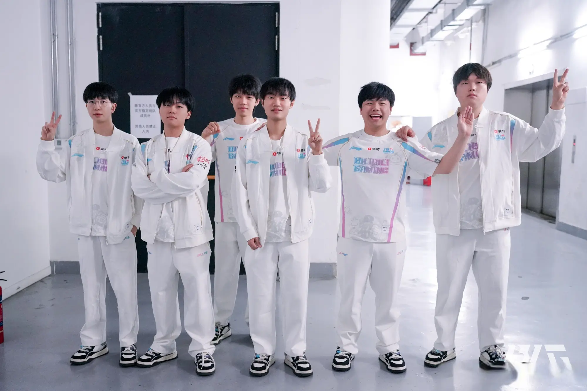 主动认错, e和wei, img 主动认错, e和wei, img