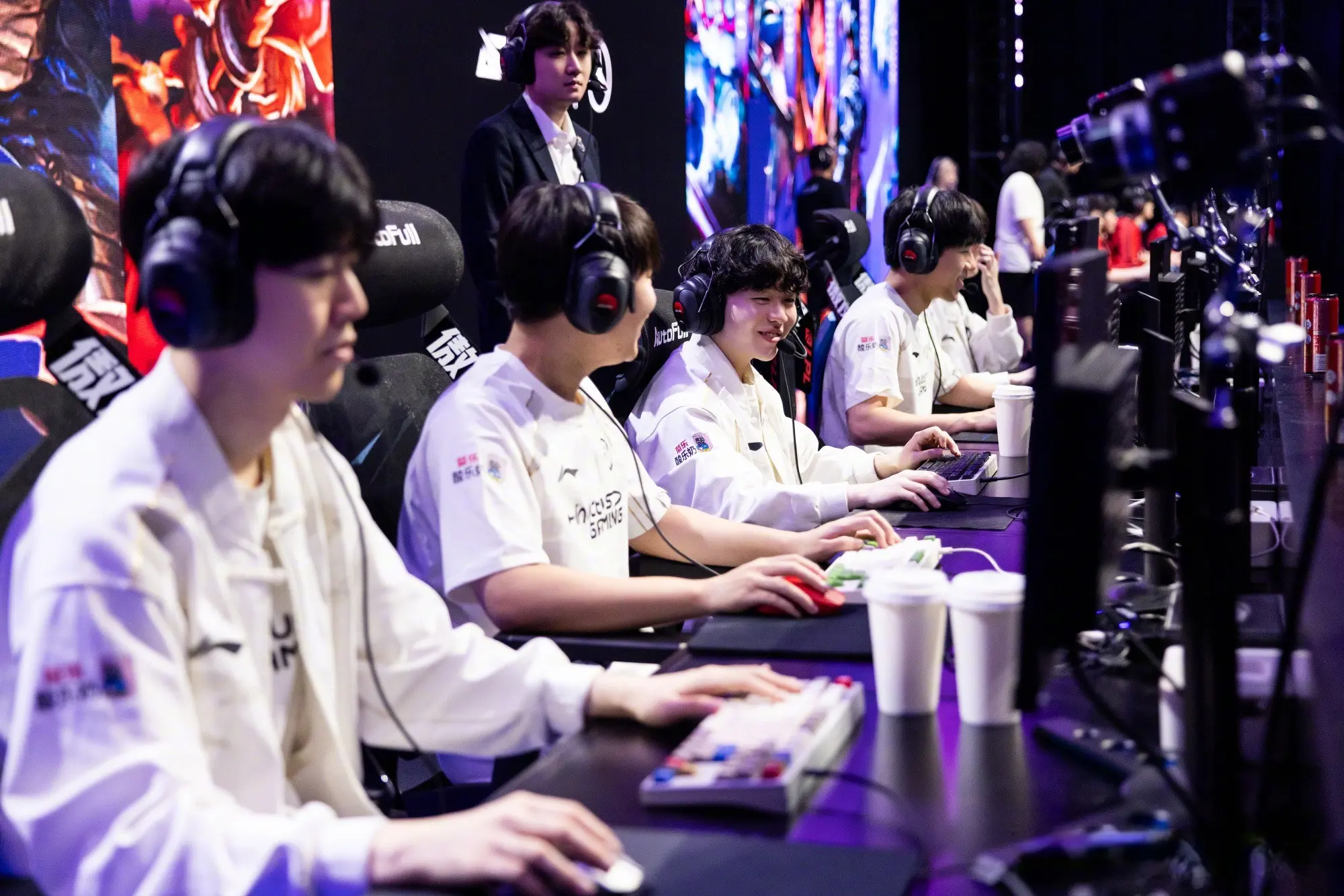 IG落败的, 等gala, 主动认错 IG落败的, 等gala, 主动认错