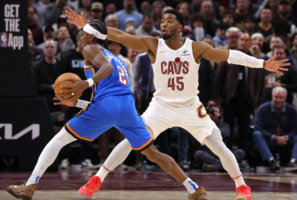 AA, 亿美元支出, 有合同 AA, 亿美元支出, 有合同