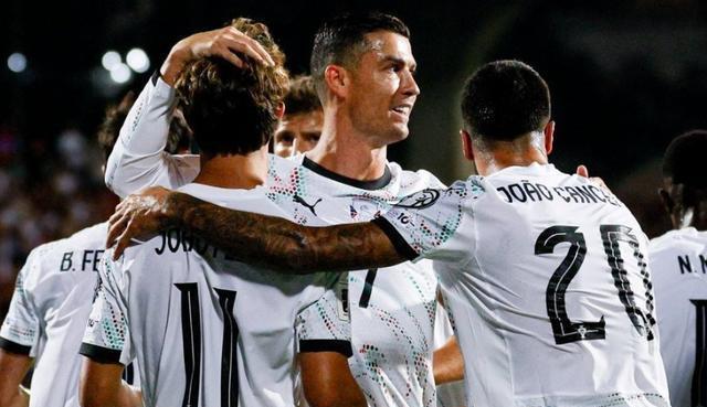 amp, 匈牙利首发, 三审 amp, 匈牙利首发, 三审